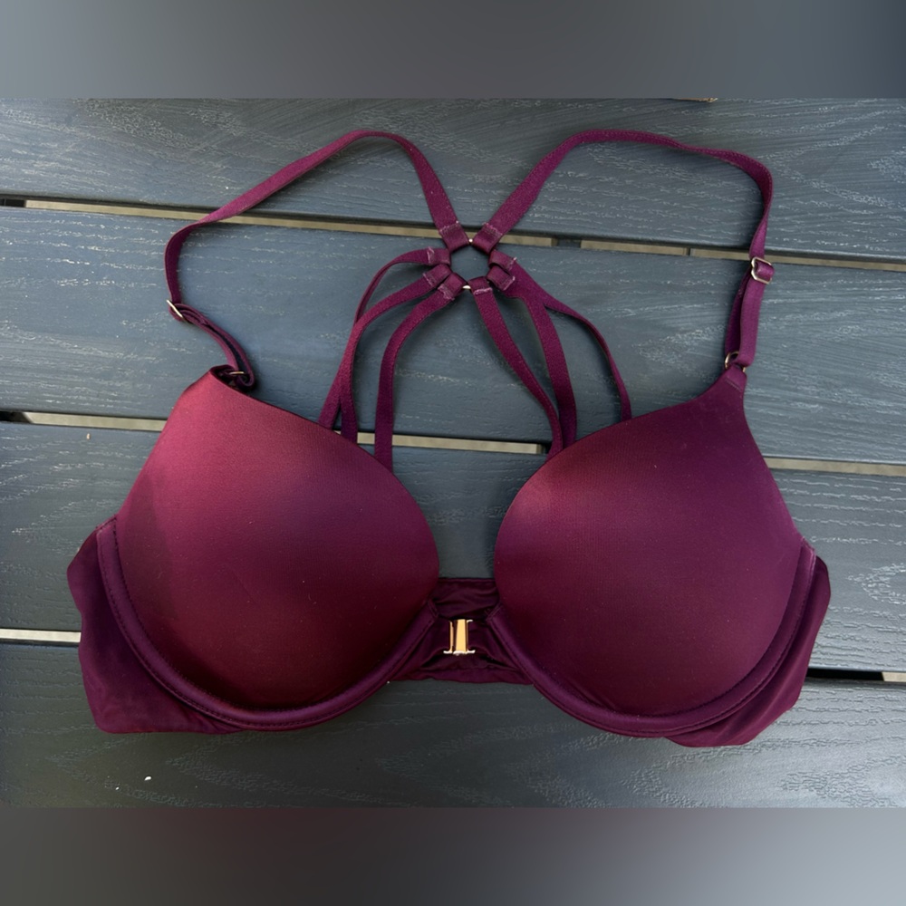 Victoria'a Secret Very Sexy Push Up Bra 34B